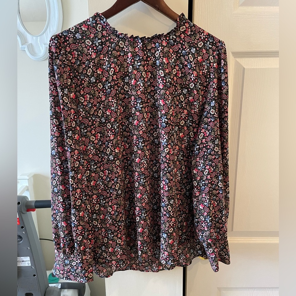 Loft, long sleeve blouse